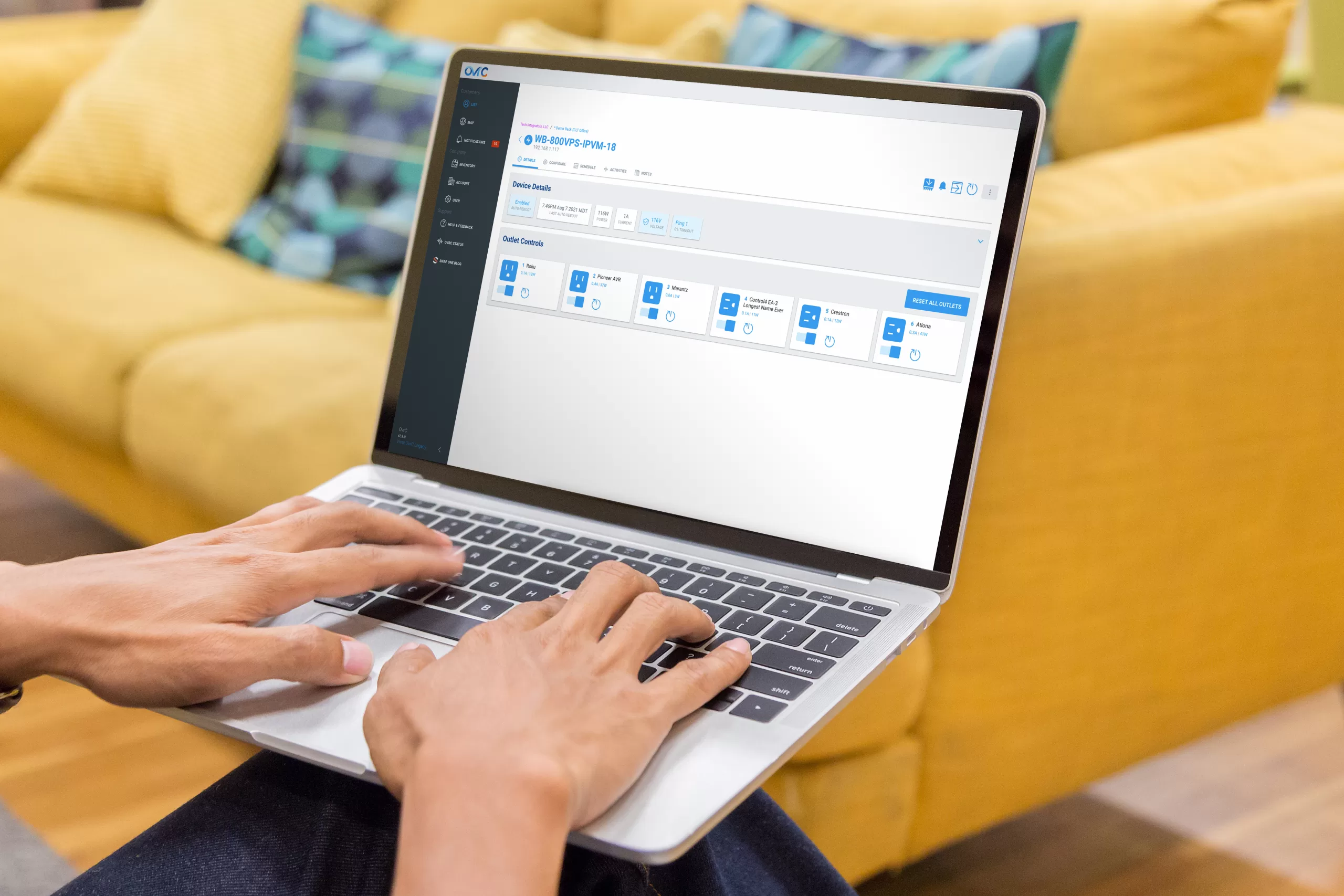 Installer configuring WiFi system